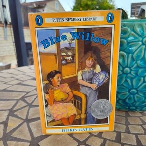 Vintage Blue Willow by Doris Gates Hardcover Book 1976 Puffin Books